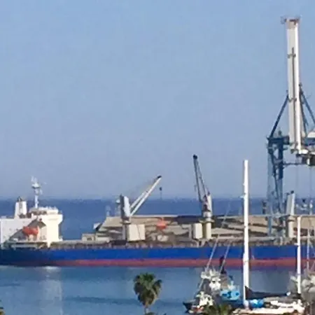 Seafront Apart. Λάρνακα